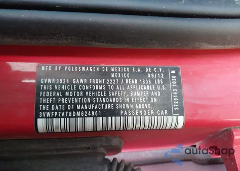 2013 Volkswagen Beetle 2.5L Entry z USA, uszkodzony, nr VIN 3VWFP7AT8DM624961